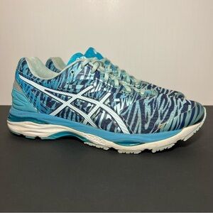Womens ASICS Gel Cumulus 18 Blue Ribbon Edition Blue Running Shoes / Size 9.5